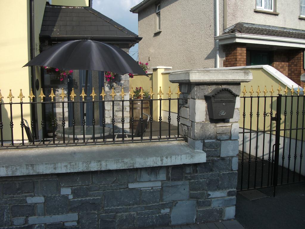 Clare Street B&B Nenagh Eksteriør billede